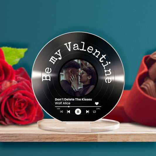 Personalised Upload Vinyl Music Circle Plaque - Valentine's Day - 100mm